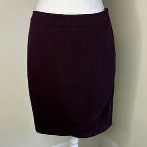 Donna Ricco Deep Purple Plum Asymmetrical Pencil Skirt. Size 4